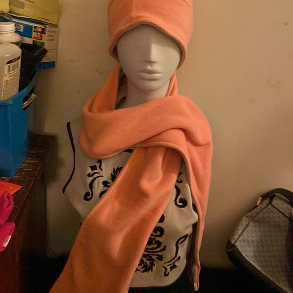 Reversible hat and scarf fleece one size - Picture 3 of 9